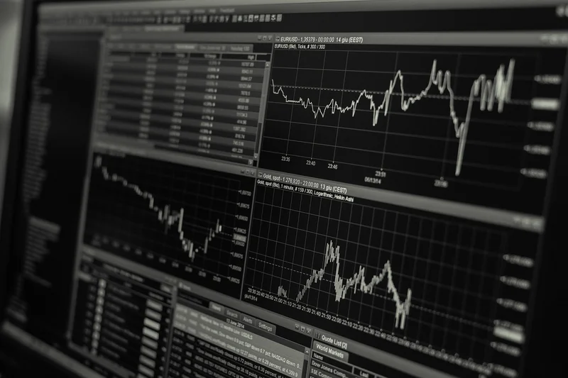 consumer spending resilience Strategic Market Analysis 3